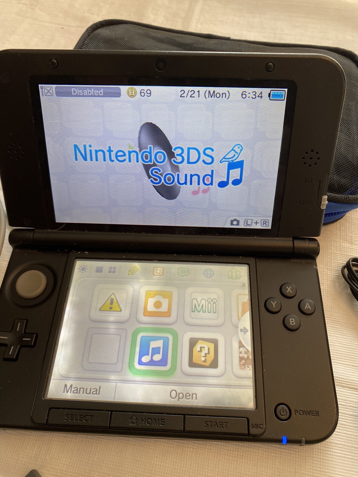nintendo 3ds blue