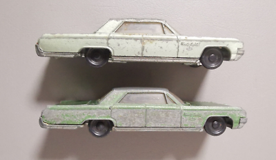 Siku Modellauto - 2 x V 245 Oldsmobile 98 Holiday Sports Coupe