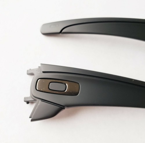 Oakley Fuel Cell Matte Black Replacement Frame Ear Stems Grey Icons Authentic - Picture 2 of 12