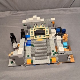 LEGO Minecraft 21124 "The End Portal" w/ Manuals & Minifigs