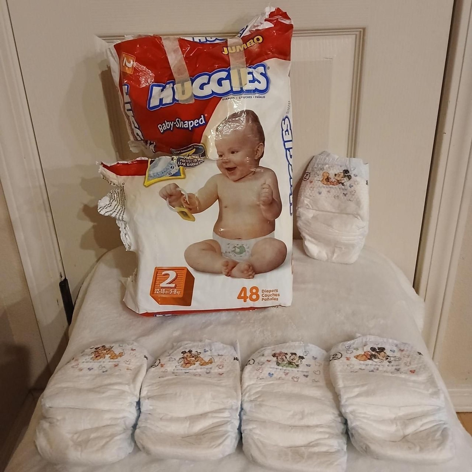 RARE Y2K 2004 VTG Open Pack 23 Huggies Size 2 Diapers Disney Mickey Minnie Pluto