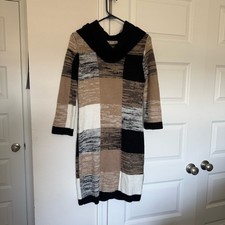 Pink Rose Knitted Tan/Black/White with Multicolor Chevron Detail