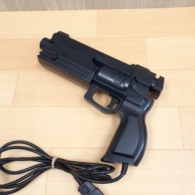 SEGA SATURN CONSOLE with 2 Virtua Gun 2 Controllers & 5 Games Japan White NTSC-J