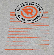 VTG Kids T-Shirt Gildan Size Youth M Y2K Rising New York Roadrunners Gray Cotton