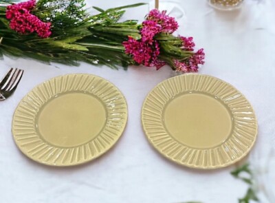 Pottery Barn DANA Dinner Plates 10-1/2'' PAIR 2 Sage Green Ribbed Edge Barb Eigen
