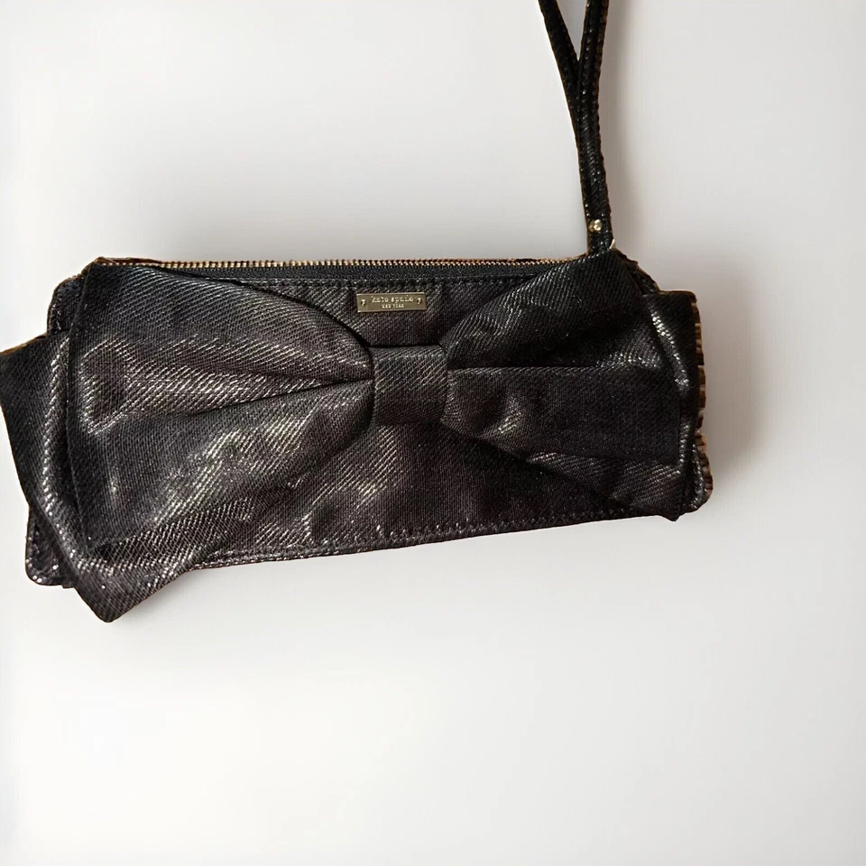 Bolso sin asas Kate Spade muñequera negro lazo metálico vintage pequeño Becca Foto 3 de 4