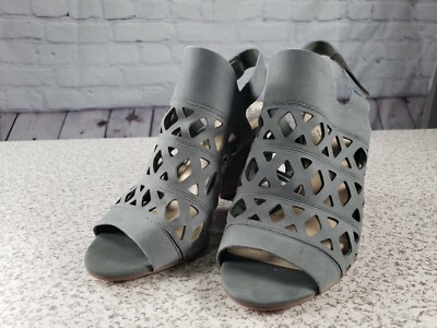 Vince Camuto = Cutout Nubuck Heeled Sandals-Deverly - Smoke Stack - 8 M