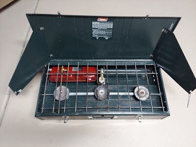 VINTAGE COLEMAN 426D TRIPLE BURNER CAMP STOVE 1979 THREE BURNER