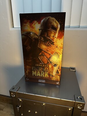 IRON MAN MARK 1 DIECST 1/6 SCALE HOT TOY MMS605D40