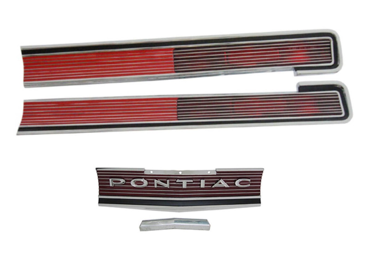 GTO64-216KIT GM 1964 Pontiac LeMans and GTO Taillight Bezels, Lens