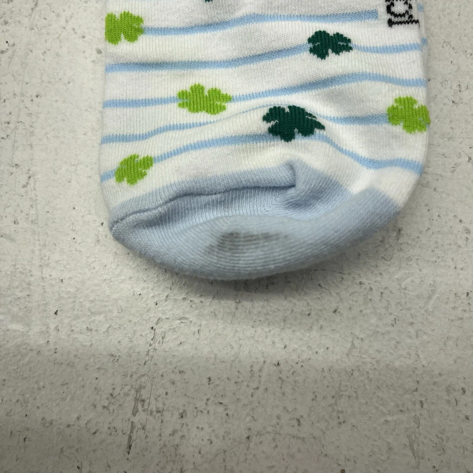 J. Calcetines al tobillo Crew azul blanco a rayas patrón de trébol del día de San Patty un par Foto 3 de 3