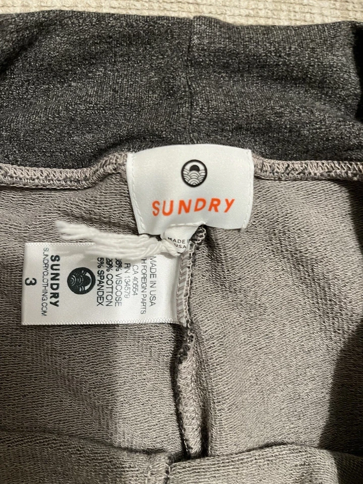 Leggings para mujer talla 3 con lazos laterales Foto 3 de 3