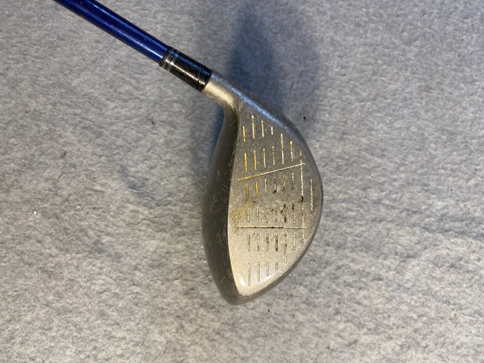 SA Tour The Bomber Stealth III Super Size 9.5* Driver Stiff Flex Graphite Shaft - Image 2 of 4