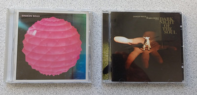 2  CDs mit Danger Mouse: Dark Night Of The Soul + Broken Bells, Top Zustand