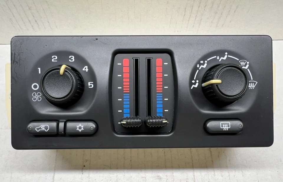 *REBUILT* WHITE LED HEAT AC CTRL 03-06 SILVERADO SIERRA YUKON TAHOE W/ RR DEF - Image 2 of 4