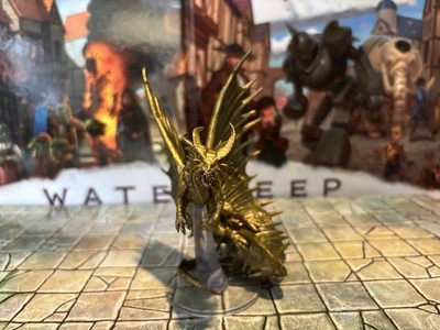 Return of the Dragons - Junger Golddrache (#43) Icons of the Realms