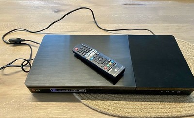 LG Electronics BP640 Blu-ray 3D, Network Player (1080p, HDMI)