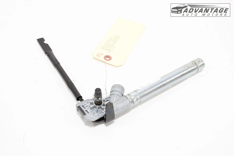 2014-2023 JEEP CHEROKEE FRONT LEFT DRIVER SIDE SEAT BELT ANCHOR TENSIONER OEM - Image 2 of 4