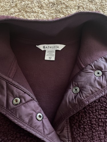 NWT Athleta NWT Cozy Snap Sherpa Pullover Size XS - Picture 3 of 10