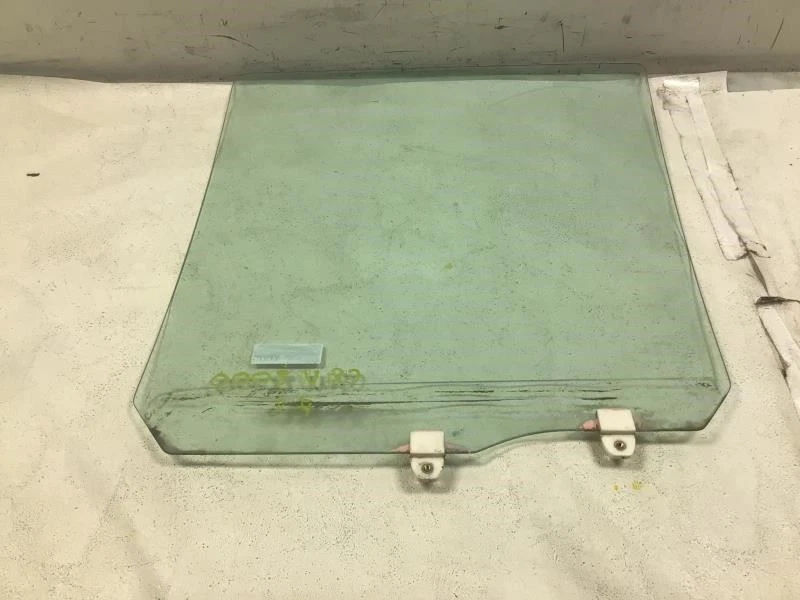 1997 2001 HONDA CR-V EX REAR RIGHT PASSENGER DOOR GLASS OEM+ - Image 4 of 4