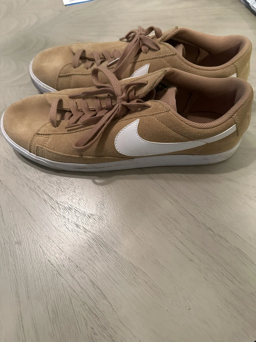 Nike blazer low 2025 elemental gold