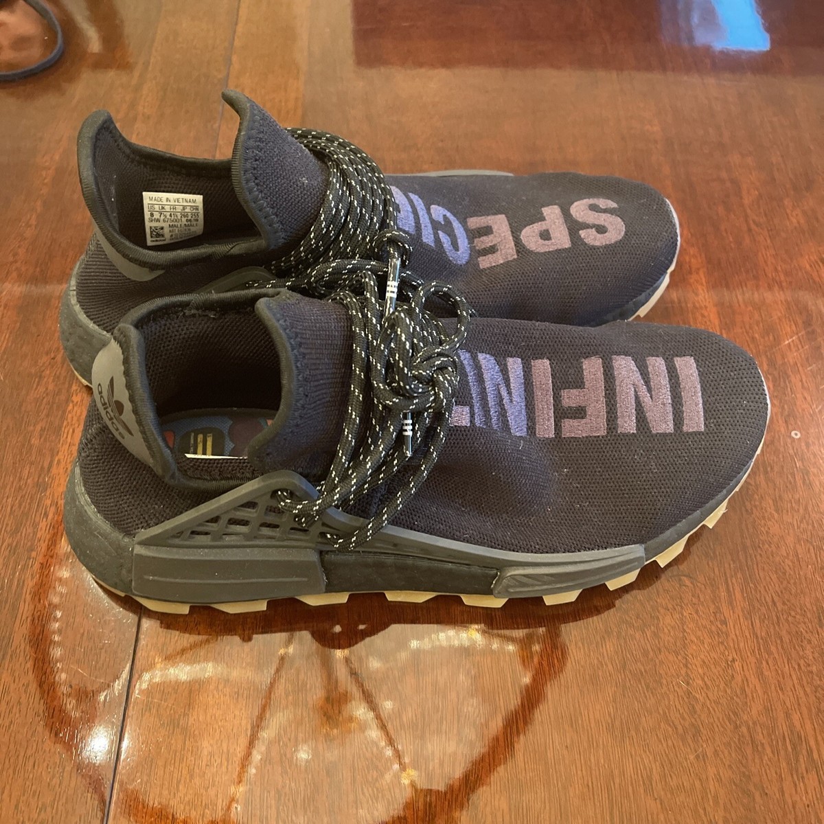 Adidas Pharrell Williams hu nmd trail, Excellent with box, Size 8