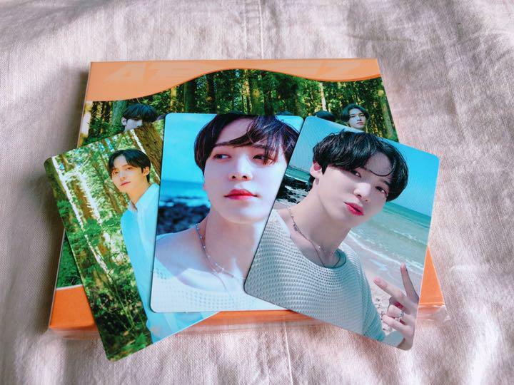 ATEEZ YUNHO PHOTOCARD ユンホ　トレカ s-l400.jpg