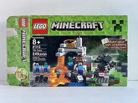 LEGO 21113 Minecraft The Cave 100% Complete w Box *Retired*