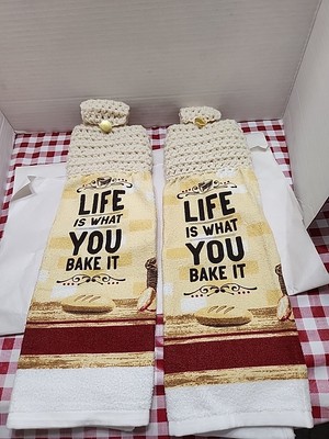 Kitchen Towels HandCrochetted Tops   Saying Life Is What You Bake It Set (2)
