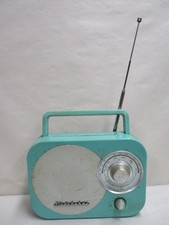 Studebaker SB2000 Retro Classic Portable AM/FM Radio w/AUX Input - Seafoam Green