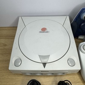 Sega Dreamcast Console Bundle W/ Controller, Memory Card & Cables Tested Working