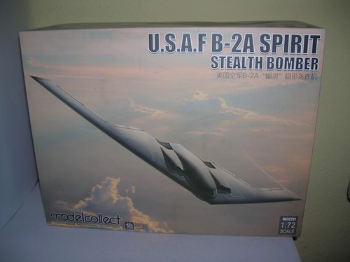 Modelcollect U.S.A.F. B-2A Spirit Stealth Bomber 1:72 Bausatz UA 72201 - Picture 2 of 5