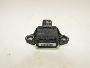 MERCEDES BENZ E W212 YAW RATE ESP SENSOR Steuergerät Gierratensensor a0009059101