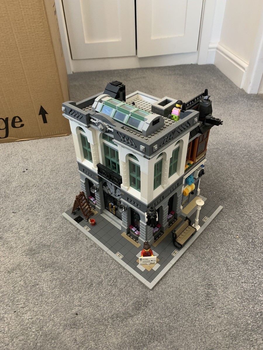 Lego Creator Expert Lego Brick Bank Price LIGHTAILING LED Light