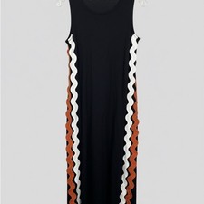 Stylish Black Maxi Dress with Zigzag Details