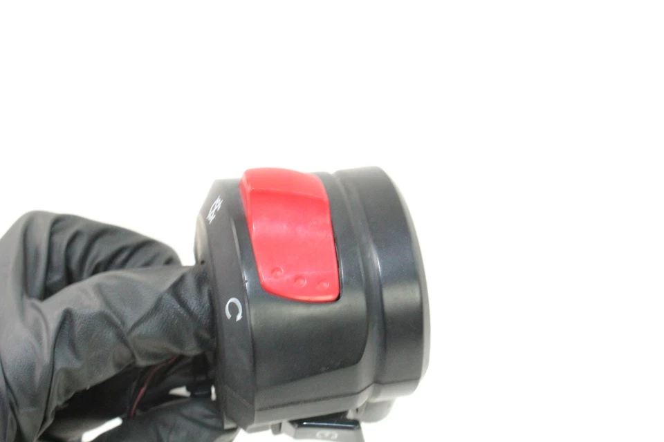 05-06 Interruptor de arranque derecho Suzuki GSXR1000 GSXR 1000 Foto 3 de 4