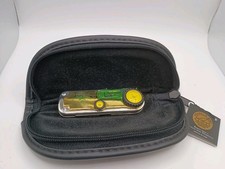 Franklin Mint John Deere 1948 Model B Tractor & Case Folding Knife