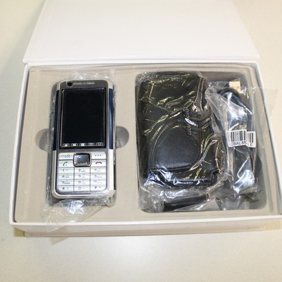 Unlocked Smartphone Global Mobile G0005 Unlocked Worldwide Silver In Box