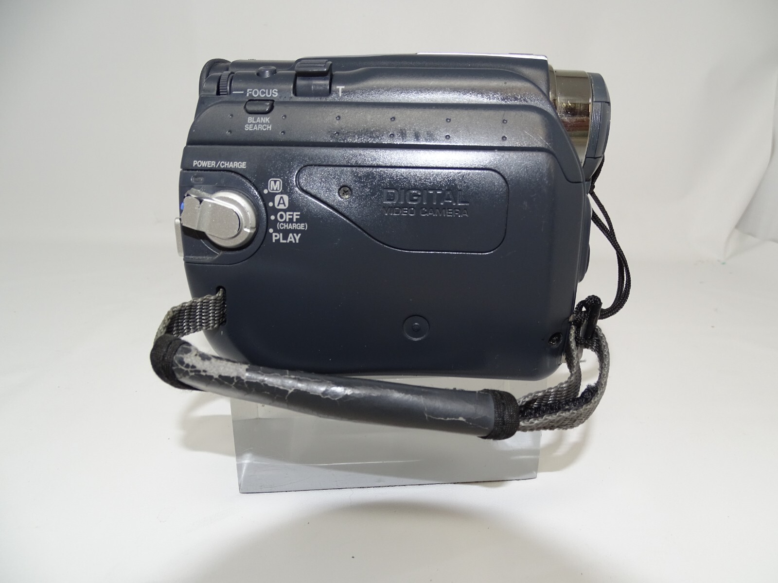 JVC GRD72U Mini DV Hybrid Digital Video Camera Camcorder 16x Parts