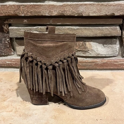 Sbicca Sound Fringed Khaki Suede Heeled Ankle Boot - Picture 4 of 7