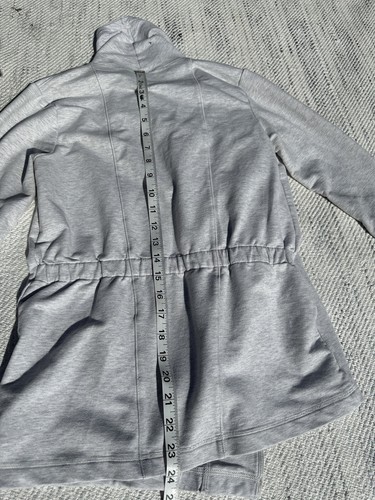 Lucy Activewear Sweater Gray Small Cardigan Wrap Active Modern Womens - Picture 10 of 10