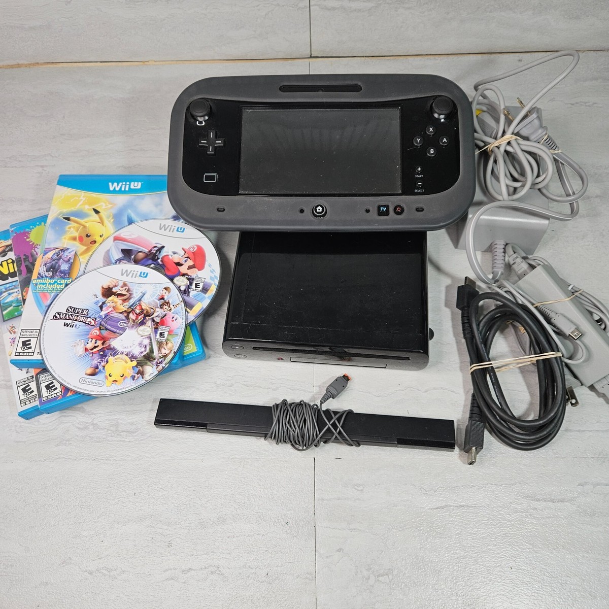 Nintendo Wii U WII U スグニアソベル マリオカート8セット… Amazon | Wii U マリオカート8 セット クロ | ゲーム機本体