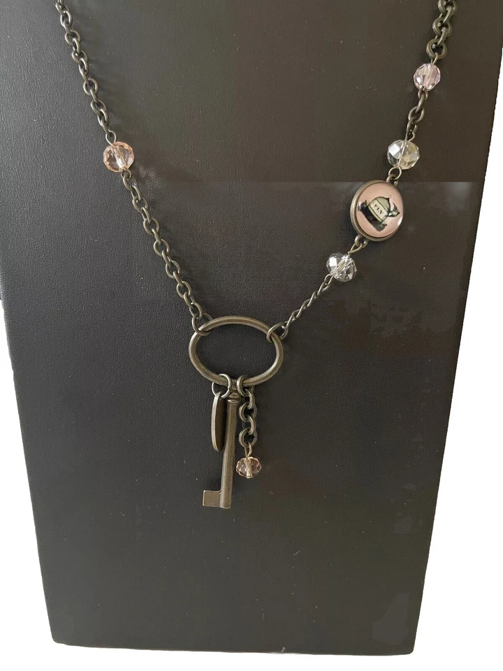 Collar Retro Diseño Saqueo Dije Cristales Rosa 40" Tono Bronce Usado en Excelente Condición Precioso Foto 3 de 4