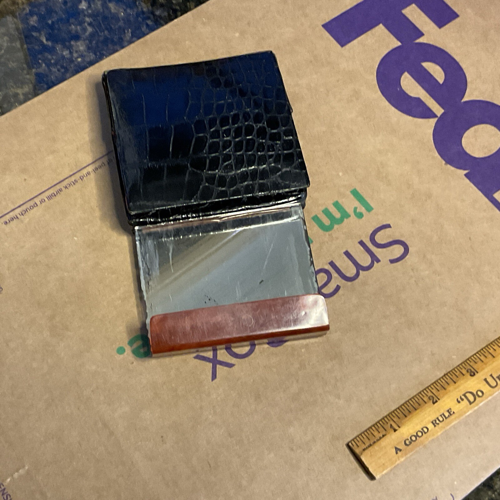 1950’s Rex 5th Avenue Vintage Ladies Powder Compact-leather With Lucite Mirror