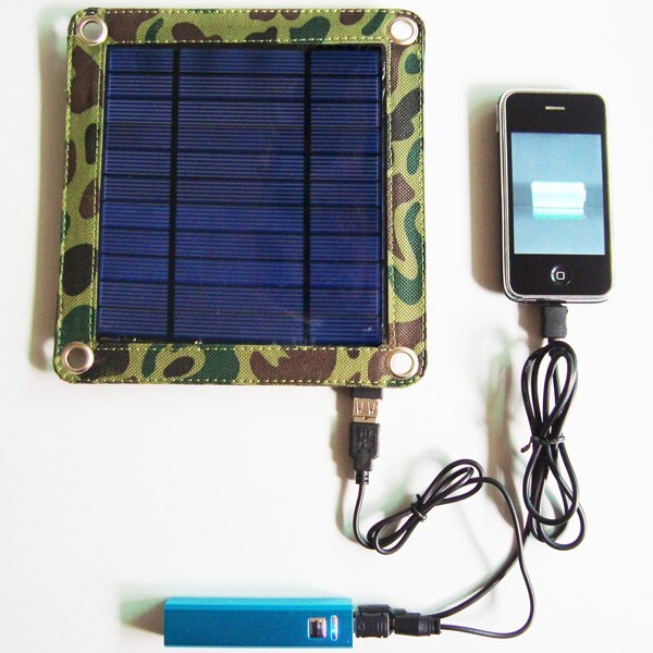 Chargeur solaire universel 3W avec batterie ecologique 2600 mAh intégrée