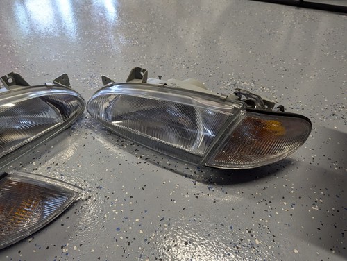 Hyundai HEADLIGHT & INDICATOR SET - LH/RH - EXCEL X3 (1995-2000) - NEW
