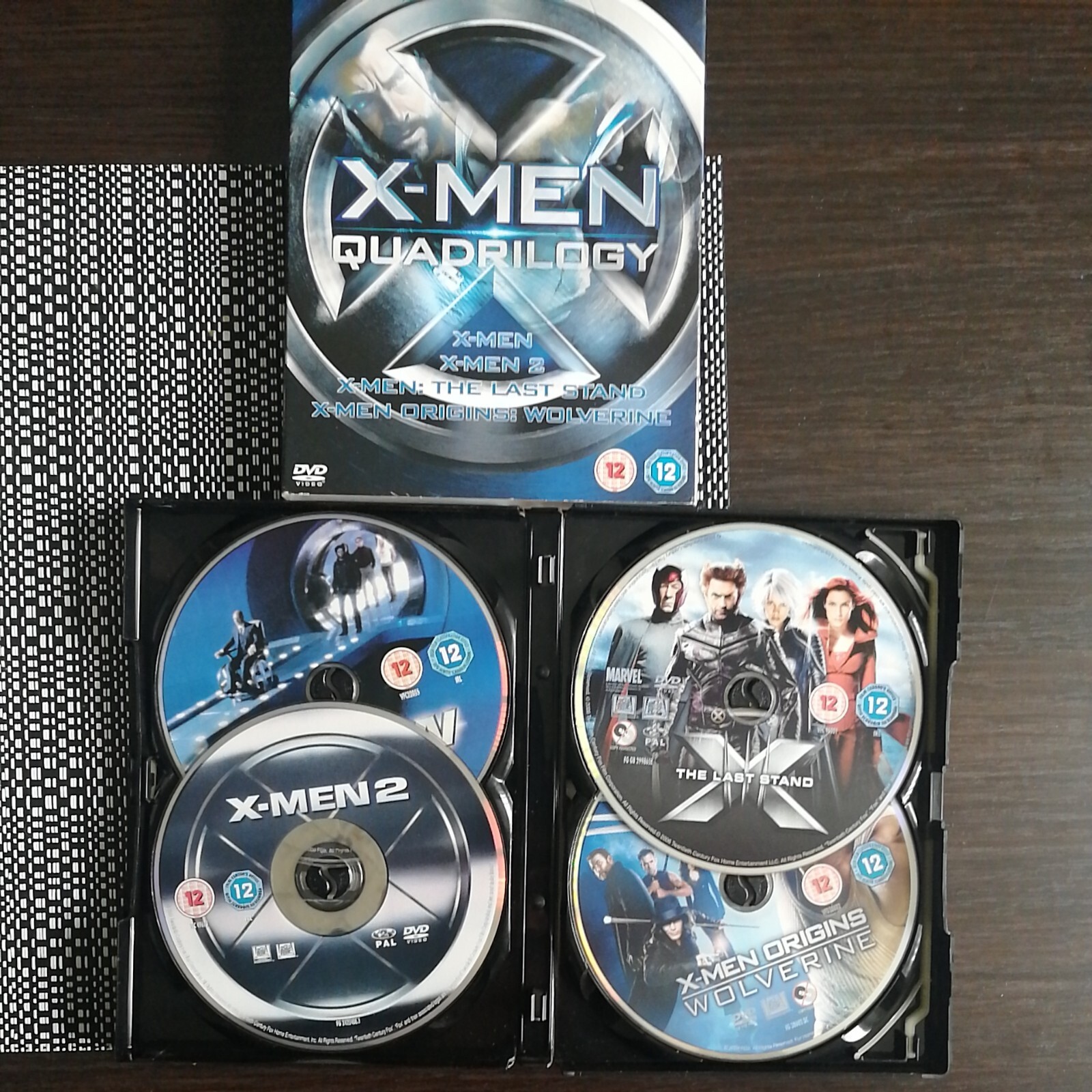 X-Men Quadrilogy ( DVD ) 4-Disc Set Movie / Region 2 UK