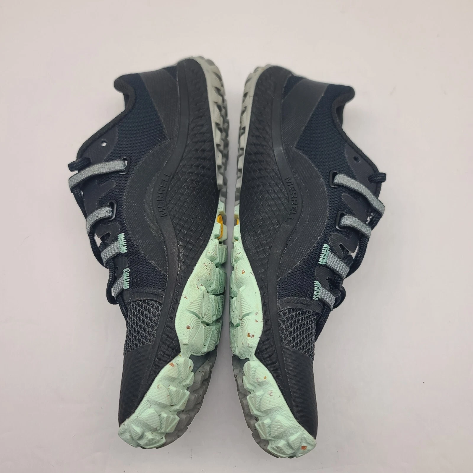 merrell trail glove 6 vibram barefoot running excellent shoes