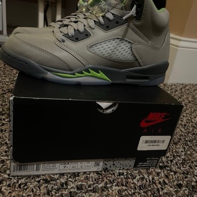Jordan Air Jordan 5 Retro Gray/Green Lace Up Mid Top Sneakers DQ3734 003