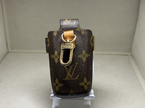Louis Vuitton Monogram Etui Telephone International M63064 Cell Phone Case - 第 8/19 張圖片